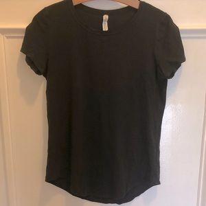 Lululemon activewear short sleeve shirt